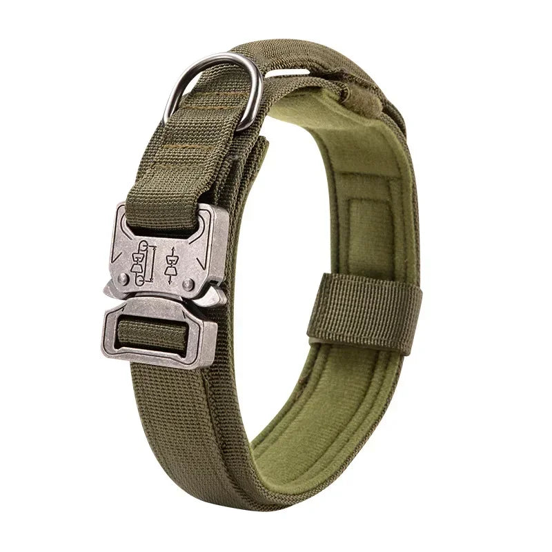 Tactical Dog Training Collar for Dobermans – Heavy-Duty Outdoor Control
