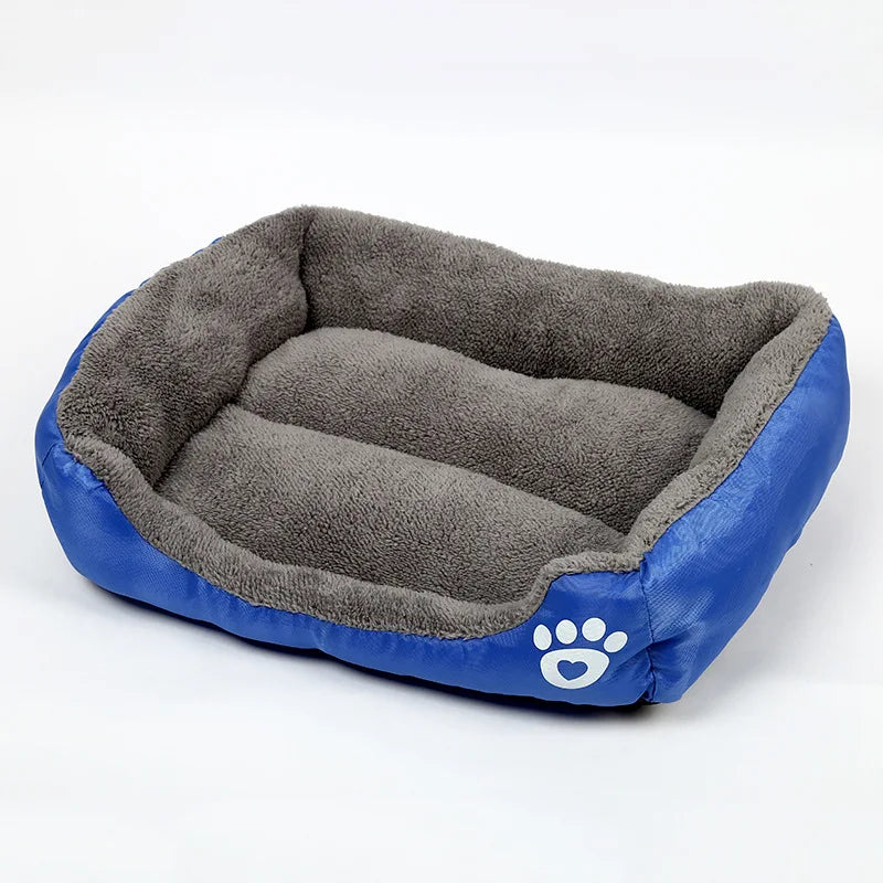 Cozy Fleece Dog Bed for Dobermans – Waterproof, Warm, and Built for Big Breeds