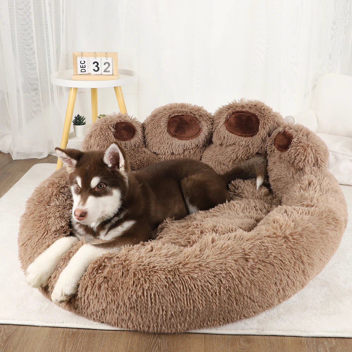 Paw-Shaped Plush Dog Bed for Dobermans – Soft, Supportive, and Cozy